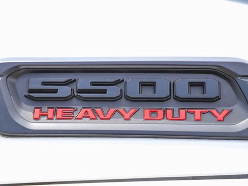 New 2023 RAM 5500 Tradesman AWD/4WD image 11