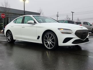 Used 2023 Genesis G70 2.0T video 1