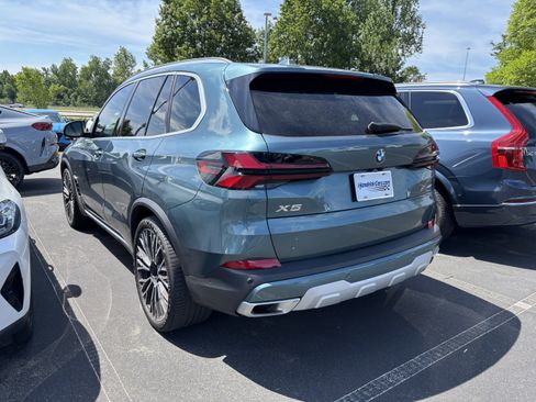 Used 2024 BMW X5 xDrive40i w/ Premium Package AWD/4WD image 15