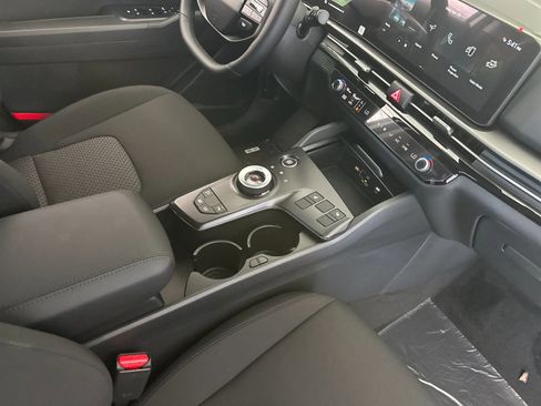 New 2026 Kia Sportage S AWD/4WD image 16