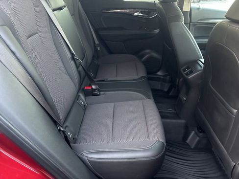 Used 2022 Buick Envision Preferred image 35