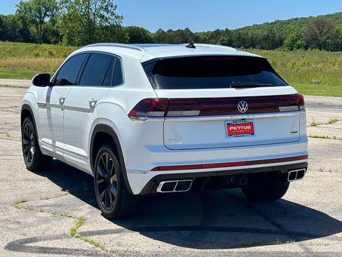 Used 2024 Volkswagen Atlas Cross Sport SEL Premium R-Line AWD/4WD image 6