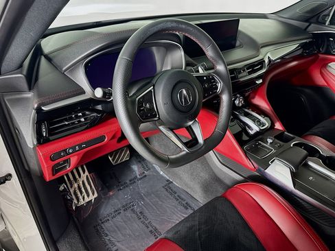 Used 2024 Acura MDX A-Spec image 9