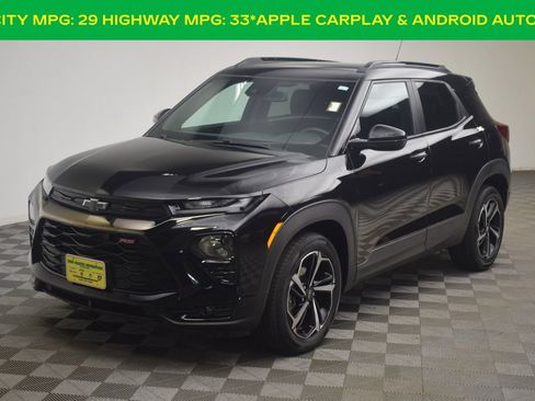 Used 2023 Chevrolet TrailBlazer RS w/ Convenience Package FWD image 3