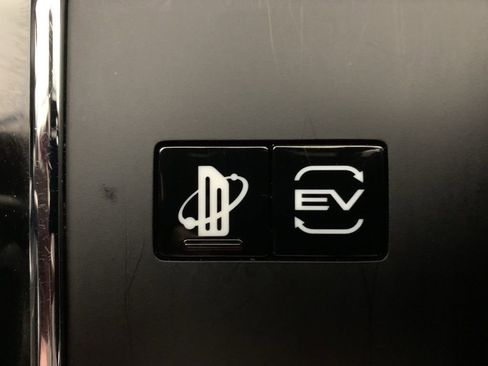 Used 2024 Mitsubishi Outlander Ralliart image 27