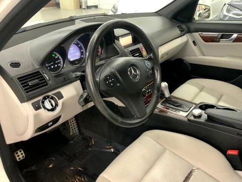 Used 2011 Mercedes-Benz C 300 4dr Sdn C 300 Sport RWD image 11