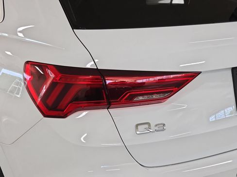 Used 2021 Audi Q3 2.0T Premium w/ Convenience Package AWD/4WD image 33