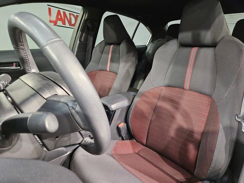 Used 2024 Toyota Corolla SE image 23