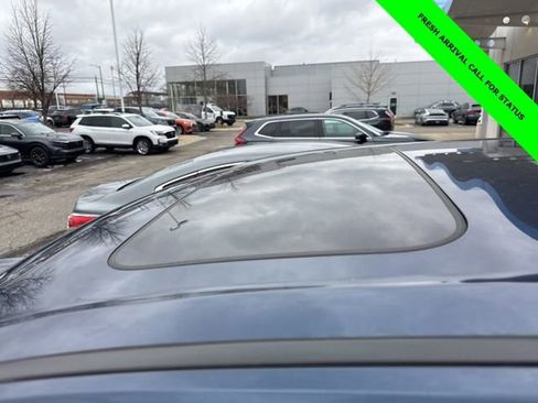 Used 2025 Honda CR-V EX-L image 12