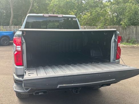 Used 2024 Chevrolet Silverado 1500 LT Trail Boss w/ Convenience Package II image 15