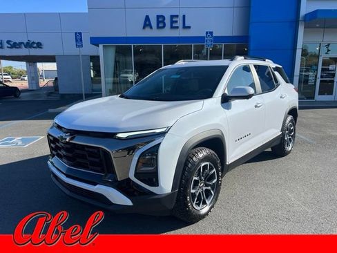 Used 2026 Chevrolet Equinox ACTIV w/ Convenience Package III AWD/4WD image 1