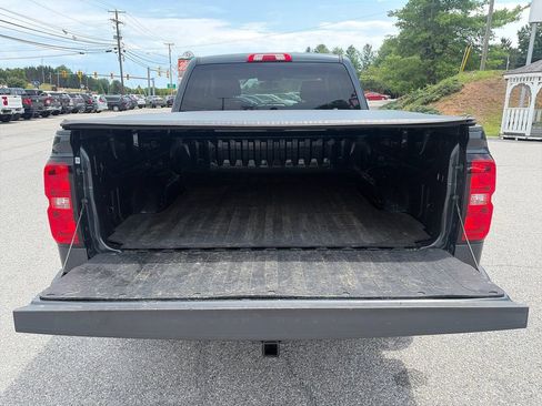 Used 2018 Chevrolet Silverado 1500 LT w/ All Star Edition AWD/4WD image 22