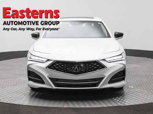 Used 2023 Acura TLX image 2