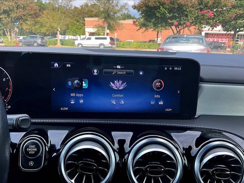Used 2025 Mercedes-Benz CLA 250 image 24