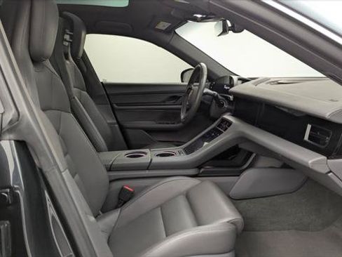 Used 2020 Porsche Taycan 4S AWD/4WD image 22