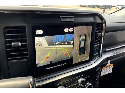 Used 2025 Ford F350 Lariat image 23