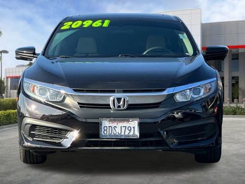 Used 2018 Honda Civic EX image 11