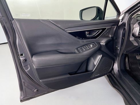 Used 2022 Subaru Outback Limited AWD/4WD image 18