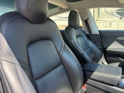 Used 2018 Tesla Model 3 Long Range AWD/4WD image 22