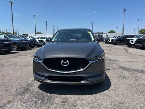 Used 2017 MAZDA CX-5 Touring w/ Preferred Equipment Package FWD image 8