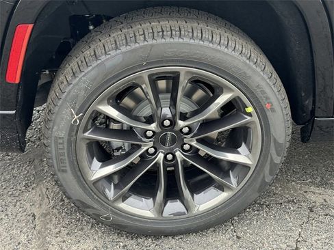 New 2024 Jeep Grand Wagoneer L Series II w/ Quick Order Packagew 28T image 11