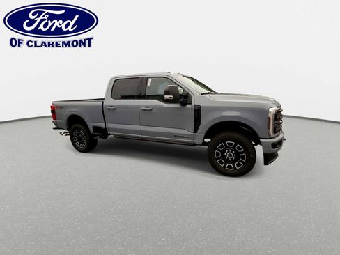 New 2026 Ford F250 Platinum AWD/4WD image 9