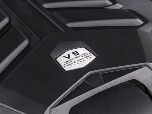 Used 2022 Lamborghini Urus image 50