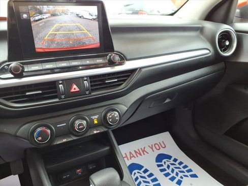 Used 2022 Kia Forte LXS image 23