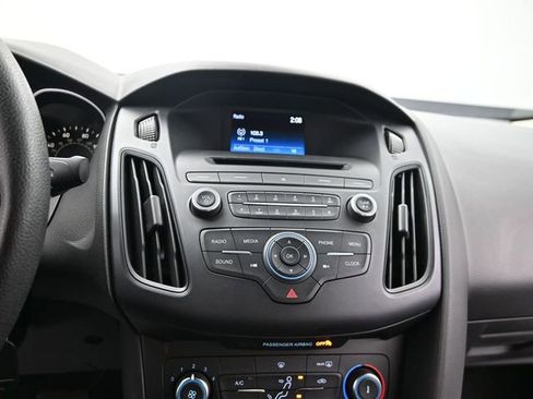 Used 2015 Ford Focus S FWD image 15