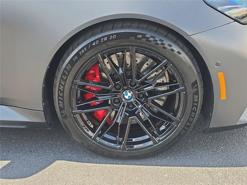 Used 2025 BMW M5 w/ Carbon Package AWD/4WD image 3