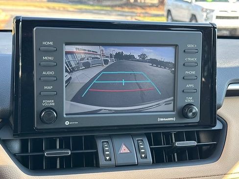 Used 2022 Toyota RAV4 XLE Premium FWD image 26