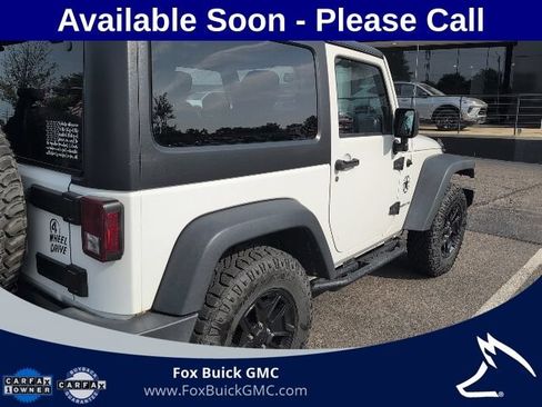 Used 2016 Jeep Wrangler Sport AWD/4WD image 4