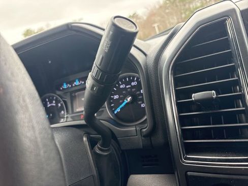 Used 2020 Ford F250 XLT w/ XLT Premium Package image 24