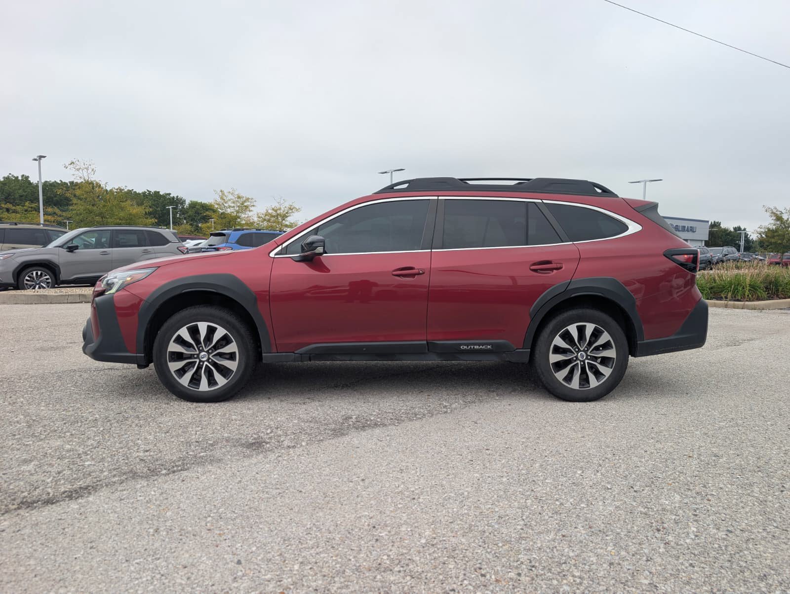Certified 2024 Subaru Outback Limited AWD/4WD image 4