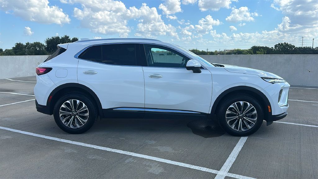 Used 2024 Buick Envision Preferred AWD/4WD image 13
