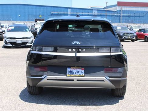 Used 2024 Hyundai Ioniq 5 SE RWD image 4