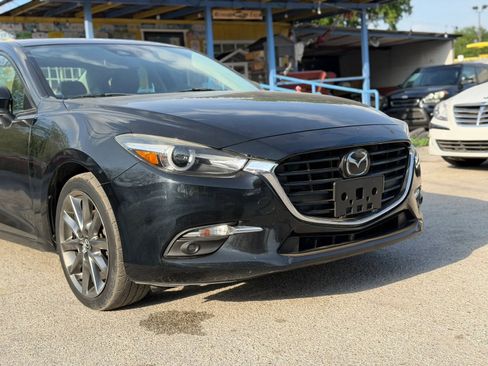 Used 2018 MAZDA MAZDA3 Grand Touring w/ Premium Equipment Package image 5