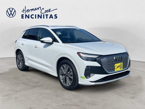 Used 2023 Audi Q4 e-tron Premium Plus w/ Premium Plus RWD image 7