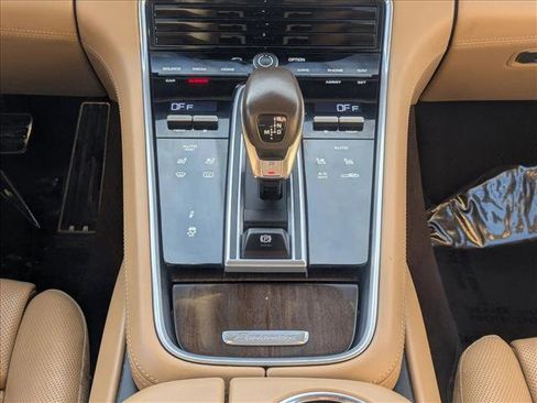 Used 2018 Porsche Panamera Turbo image 12