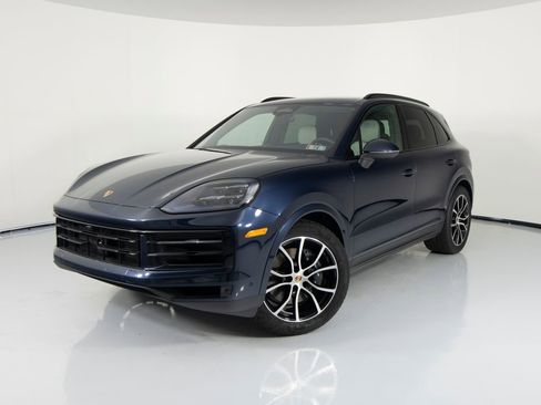 New 2026 Porsche Cayenne AWD/4WD image 1