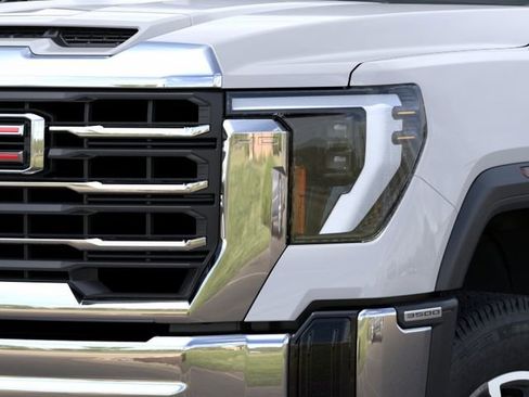 New 2026 GMC Sierra 3500 SLE w/ SLE Convenience Package image 10