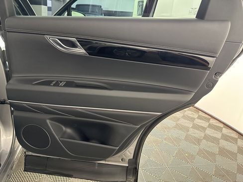 Used 2025 Genesis GV80 2.5T Standard image 24