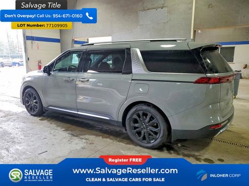 Used 2022 Kia Carnival SX Prestige image 3