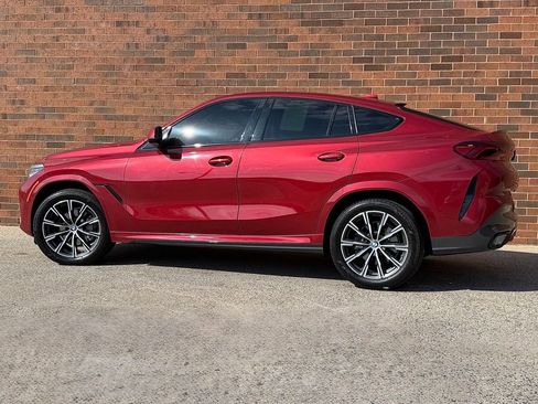 Used 2023 BMW X6 xDrive40i w/ M Sport Package image 3