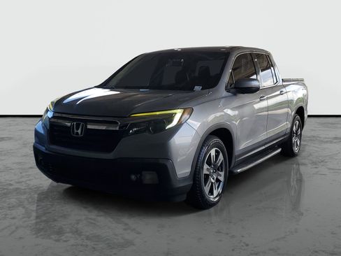 Used 2017 Honda Ridgeline RTL-T image 4