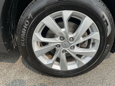 Used 2018 Hyundai Tucson SEL FWD image 16