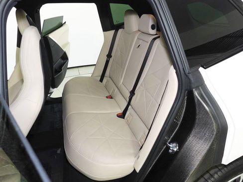 Used 2023 BMW iX xDrive50 w/ Sport Package image 20