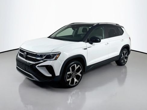 Certified 2023 Volkswagen Taos SEL AWD/4WD image 1