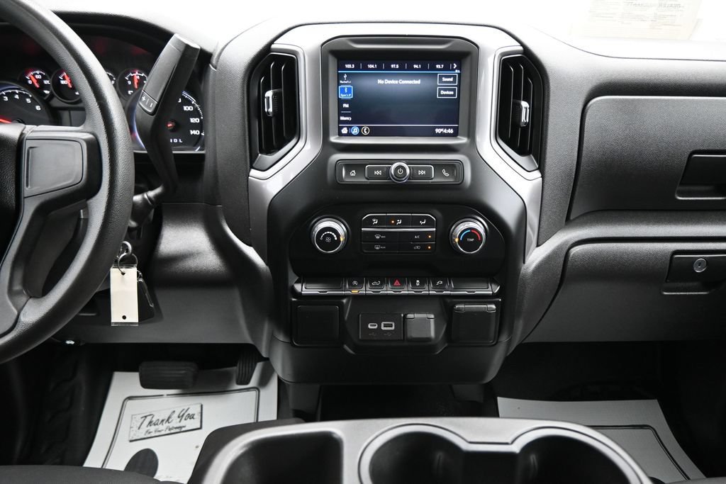 Used 2022 Chevrolet Silverado 1500 W/T w/ WT Convenience Package AWD/4WD image 18