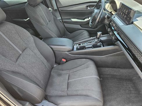 Used 2023 Honda Accord Sport image 14